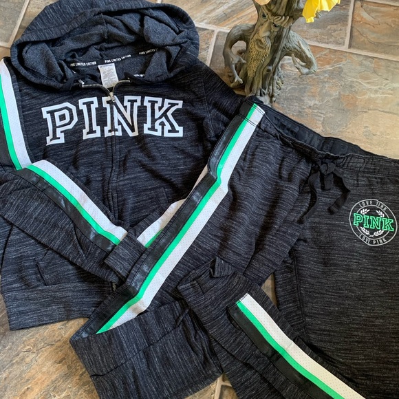 Rare Victoria’s Secret Pink Sweat suit - Picture 3 of 7